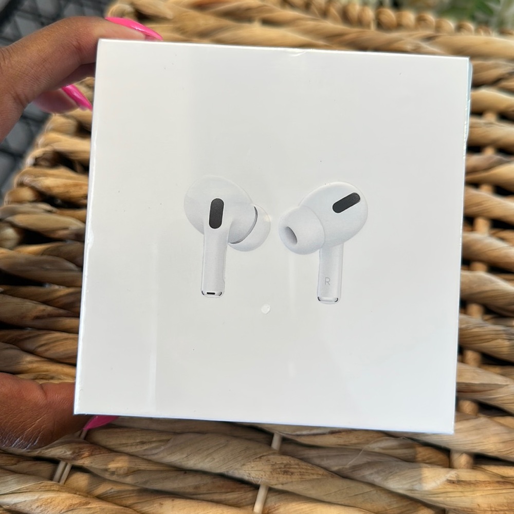 New Air-pods PRO wireless earbuds headphones